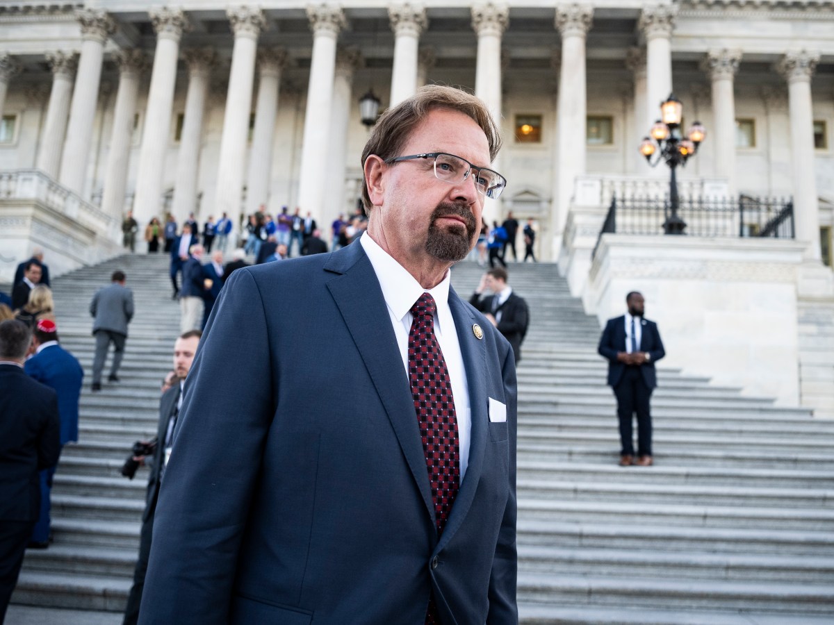 Bizarre Texts, Gifted Guns, 30 Types of Ice Cream: Rep. Faces Censure Following Sexual Harassment Allegations