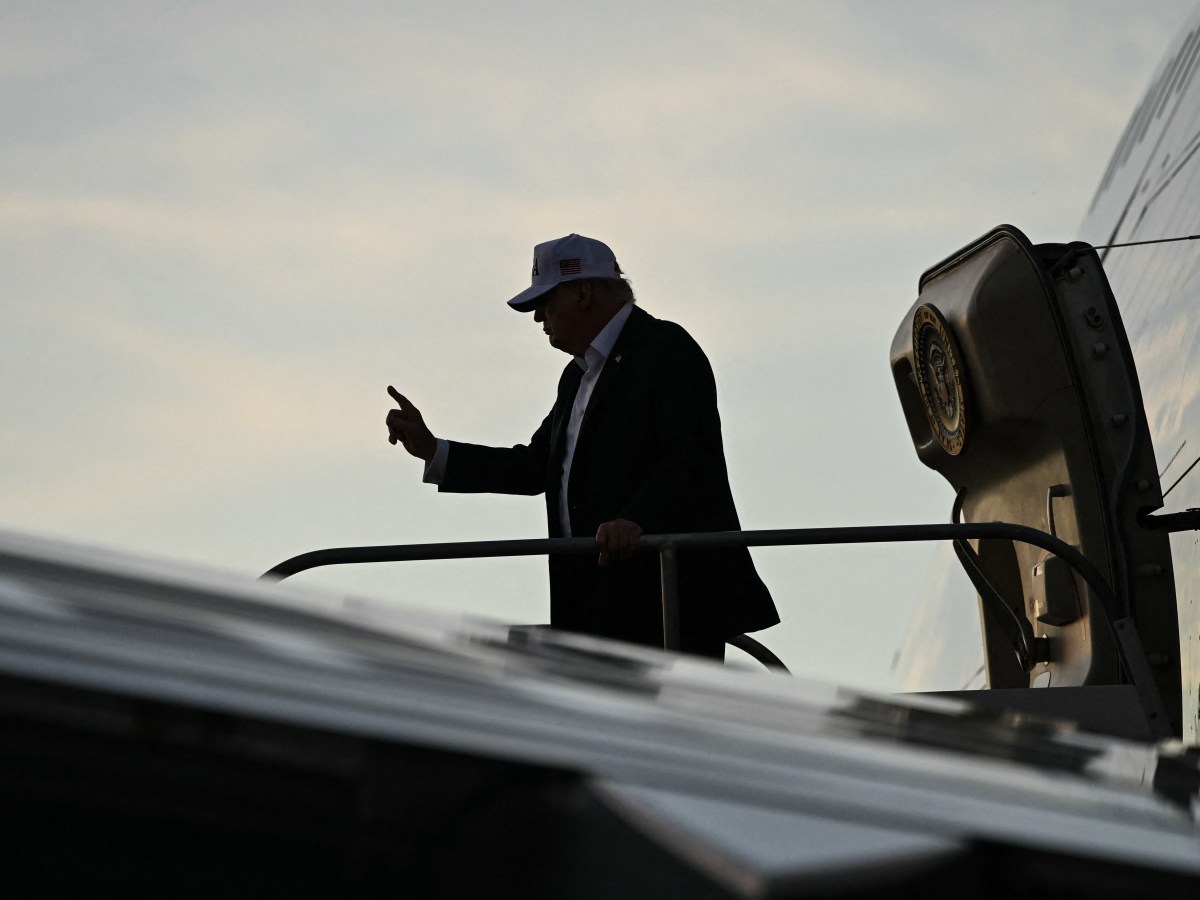 Trump Cooks Up New Conspiracy Theories About the Butler Assassination Attempt