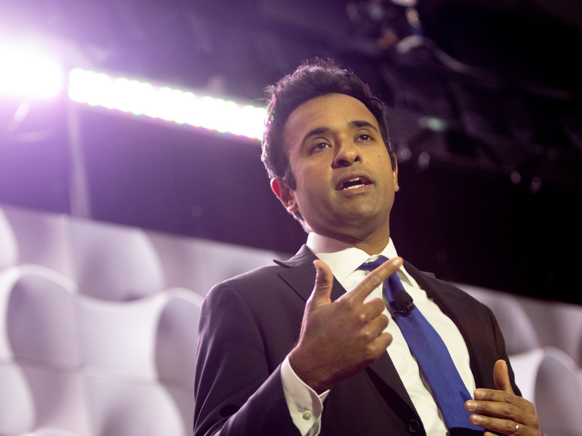 Ramaswamy Campaigned With Pastor Who Says ‘Satan’ Is Using Islam to Launch ‘War’ Against America
